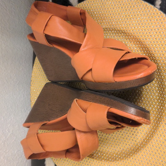 COLE HAAN Designer Terracotta Orange BUTTERY SOFT Leather Strappy Sandals 9.5B - Picture 7 of 9